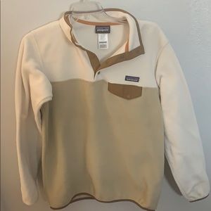 Patagonia coffee colored pullover